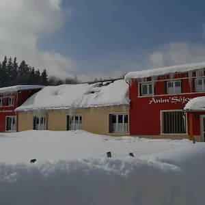 domaine-des-mateaux.hotels-rhonealpes.com/